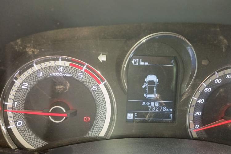 Used Isuzu JLM 2020 2.5T 4x4 Diesel Leading-Edge JE4D25Q6A China VI Standard Wheelbase – Ruimai S