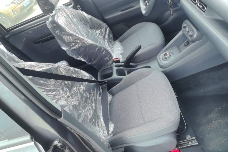 Used Wuling Hongguang New Energy 2024 All-Electric Model 300KM Standard Version