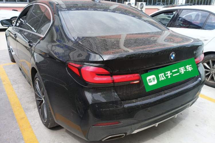 Used BMW 5 Series 2022 530Li Leading Model M Sport Package Rear Left 45 Deg