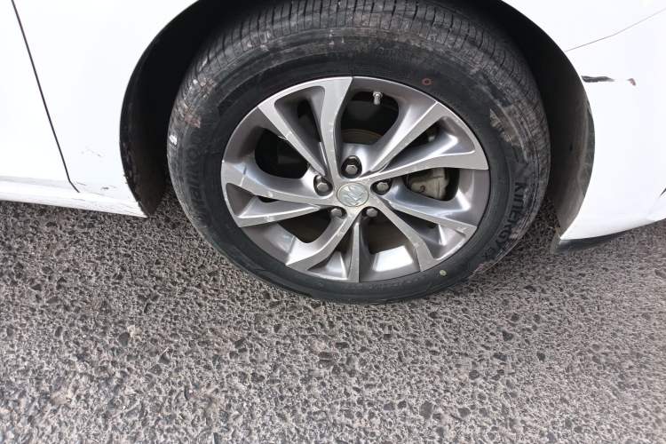 Used Buick Verano 2022 Pro 533T Enjoyment Edition Right Front Wheel Hub