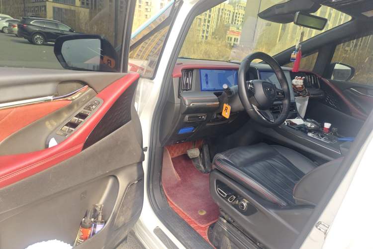 Used GAC Trumpchi M8 2023 Zongshi Series Dual-Motor YuZun Edition
