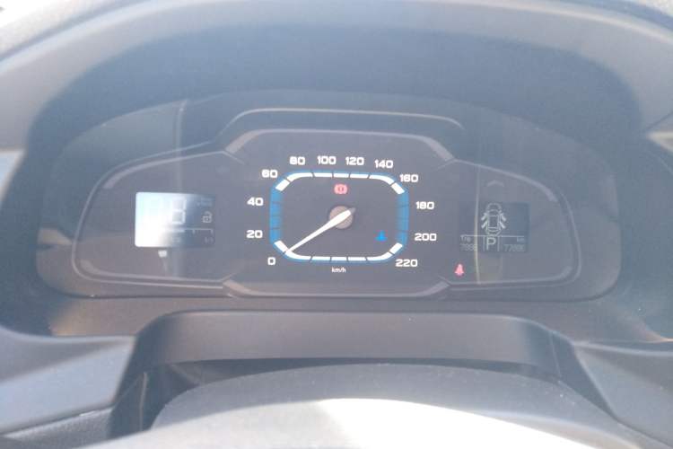 Used Roewe 360 2015 20T TST Deluxe Edition
