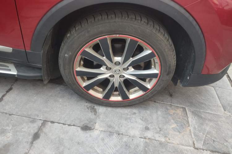 Used MG ZS 2017 1.5L Automatic Luxury Edition Right Front Wheel Hub