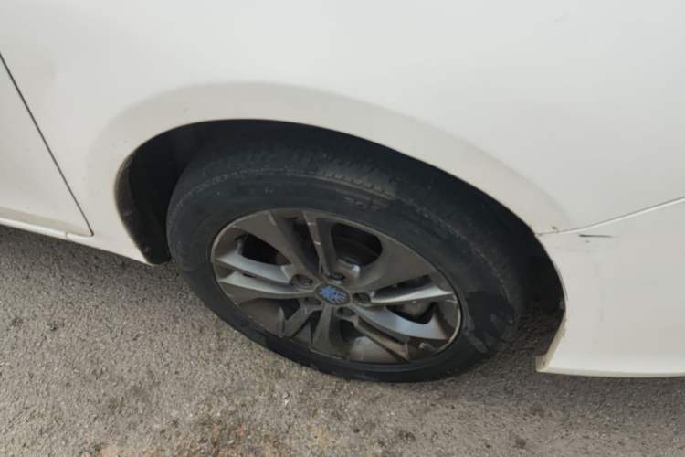 Used BYD Qin New Energy 2017 1.5T Luxury Model
