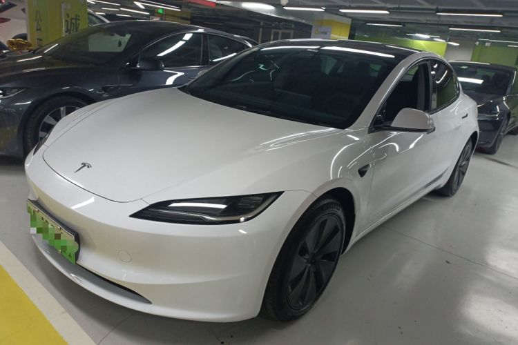 Used Tesla Model 3 2023 Long-Range All-Wheel-Drive Version