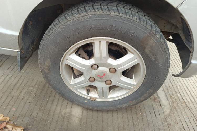 Used Wuling Rongguang 2014 1.2L S Base Model