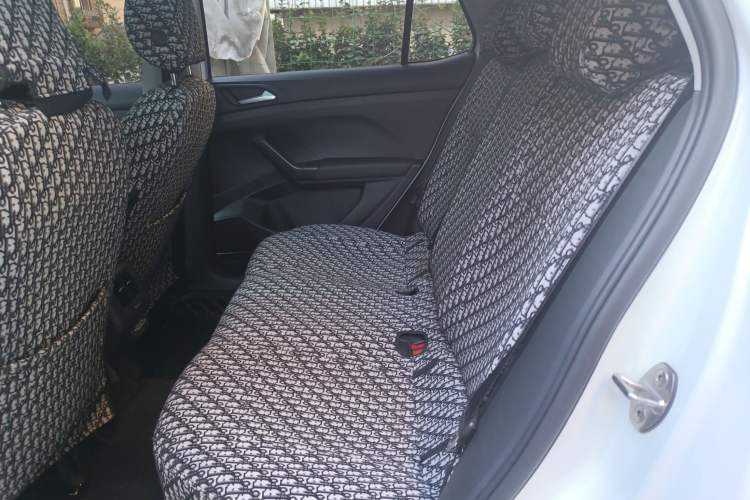 Used Volkswagen Tacqua 2020 1.5L Automatic Yue