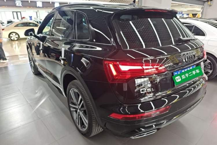 Used Audi Q5L 2023 40T Luxury Dynamic Model
