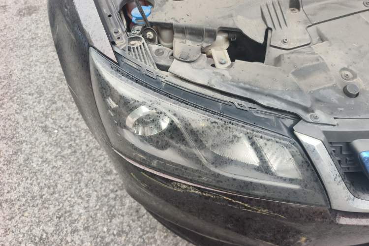 Used Geely Auto Emgrand New Energy 2017 EV300 Elite Model Right Front Headlight