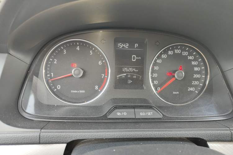 Used Volkswagen Gran Lavida 2013 1.4 TSI Automatic Comfort Model