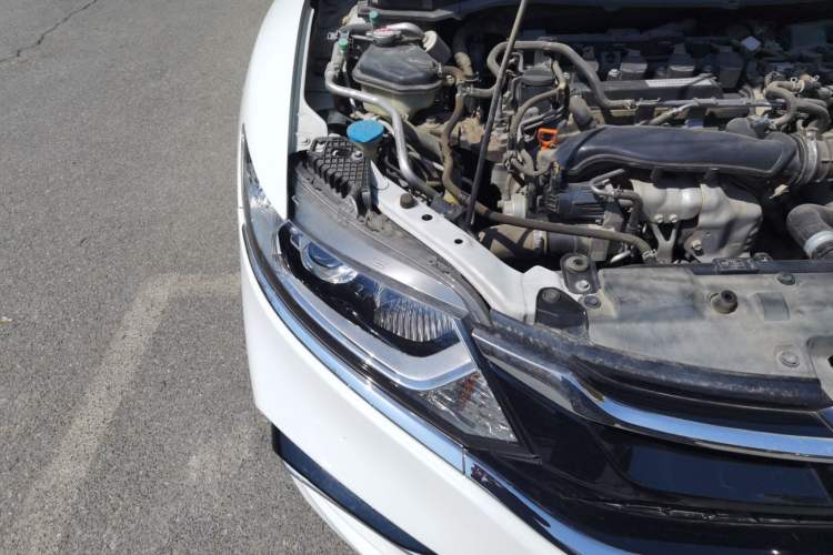 Used Honda Jade 2017 210TURBO CVT Fashion Edition 5-seater Right Front Headlight