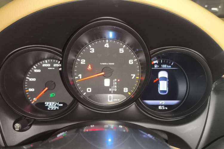 Used Porsche Macan 2014 Macan 2.0T
