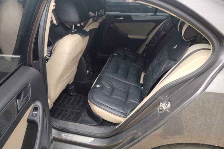 Used Volkswagen Sagitar 2012 1.4TSI Manual Luxury Model Left Rear Seat