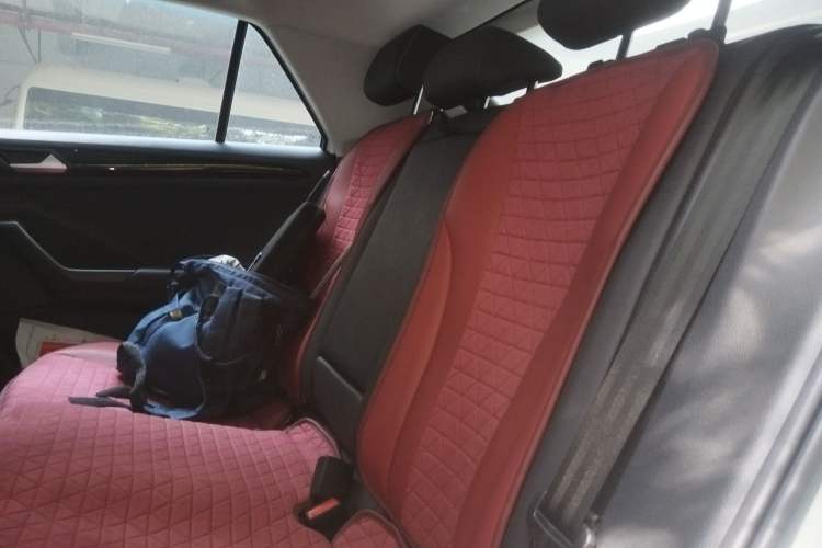 Used Volkswagen T-ROC 2020 280TSI DSG Two-Wheel Drive Comfort Version Left Rear Seat