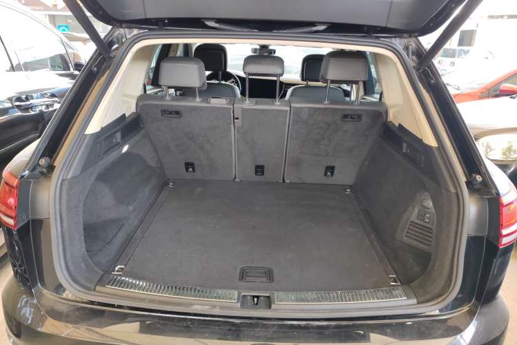 Used Volkswagen Touareg 2020 2.0 TSI RuiShang Edition China VI Standard
