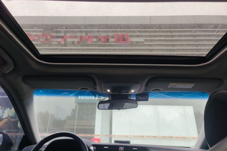 Used Toyota Camry 2018 2.0G Luxury Edition Headliner