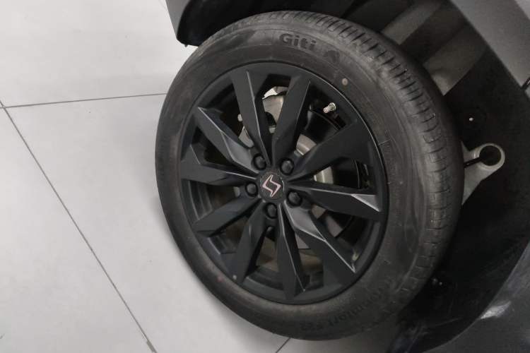 Used SOL X4 2021 1.5T CVT Mech Edition
