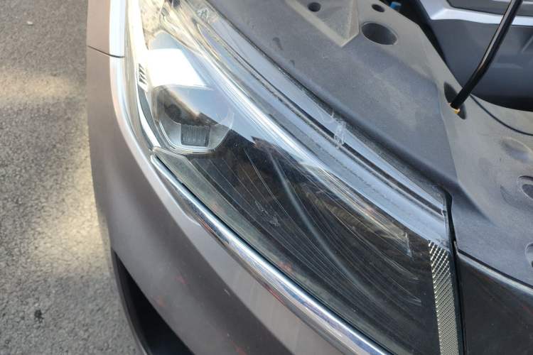 Used Geely Auto Jiajie 2019 1.5TD MHEV DCT Deluxe Edition Right Front Headlight