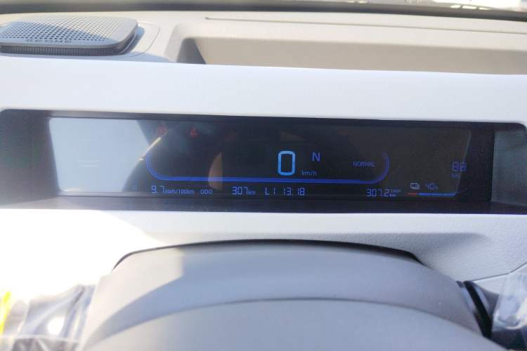 Used Geely Galaxy Panda 2024 Panda Mini 200km Endurance Bear