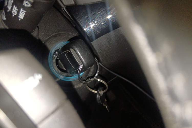 Used Chevrolet Captiva 2012 2.4L 4x4 Flagship Edition 7 Seats
