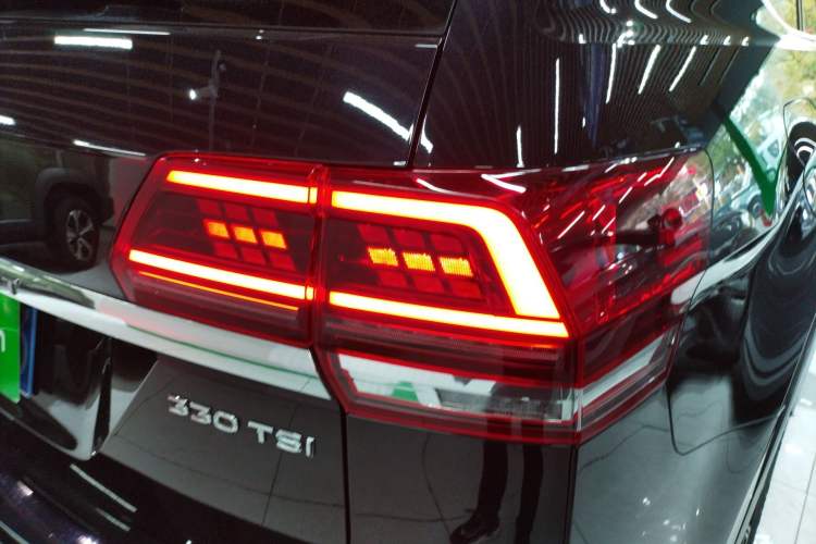 Used Volkswagen Teramont 2017 330TSI Two-Wheel-Drive Luxury Edition