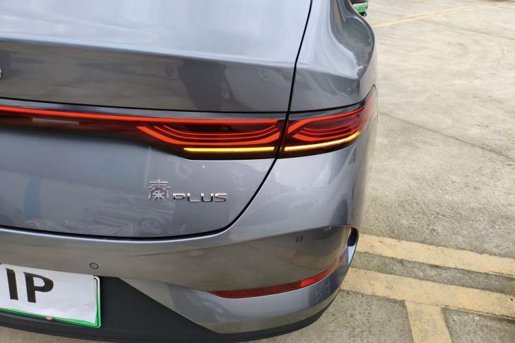 Used BYD Qin PLUS 2025 DM-i Smart Drive 55KM Leading Model