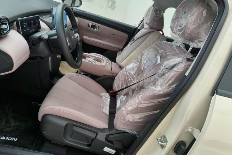 Used AION UT 2025 330 Star Edition
