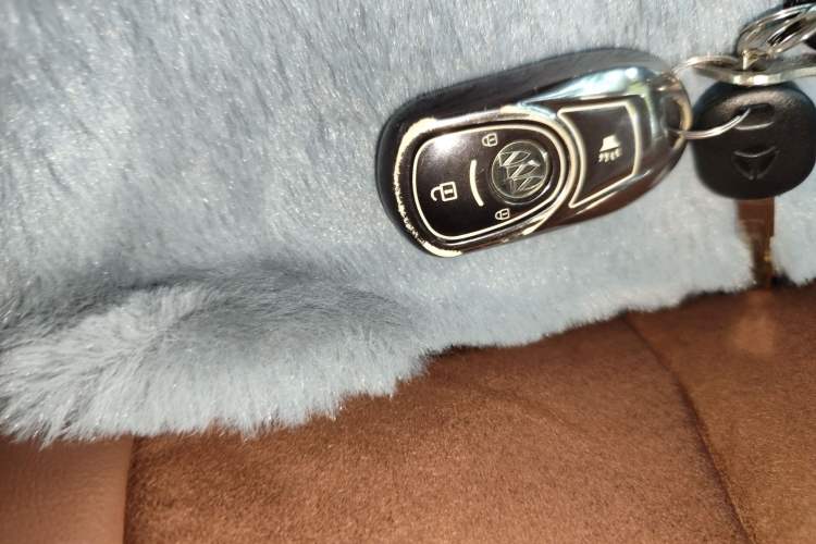 Used Buick Envision 2016 20T Two-Wheel-Drive Elite Model