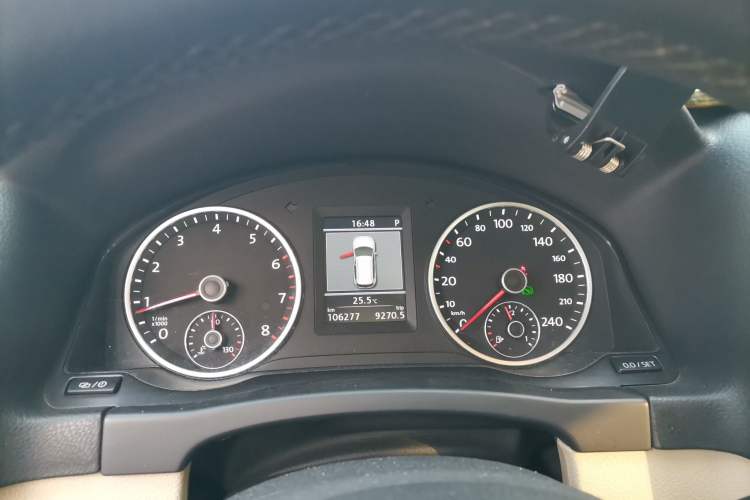 Used Volkswagen Tiguan 2013 1.8TSI Automatic Two-Wheel Drive Luxury Model Instrument Cluster
