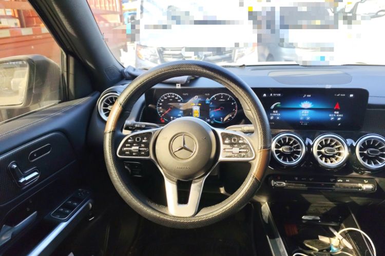 Used Mercedes-Benz GLB 2023 GLB 220 Fashion Model
