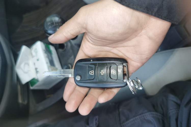 Used Wuling Hongguang 2015 1.2L S Base Model China V Standard
