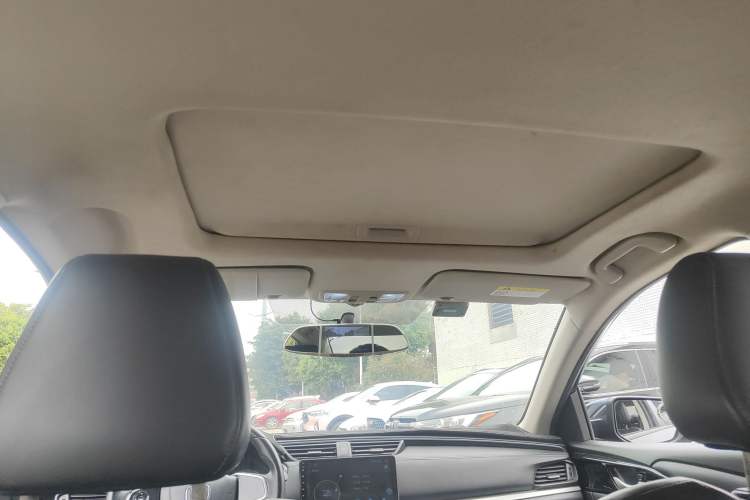 Used Honda Envix 2019 180TURBO CVT Enjoyment Edition China VI
