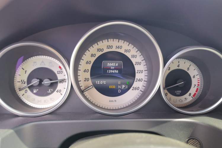 Used Mercedes-Benz E-Class 2015 Facelift E 200 L Sport Edition