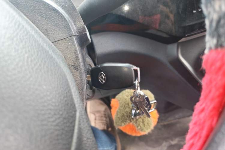 Used SAIC MAXUS EV30 2021 Pure Electric Smart Logistics Expert with Long Wheelbase—CATL
