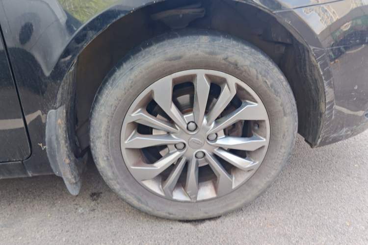 Used Geely Auto Vision 2016 1.5L Manual Happiness Edition
