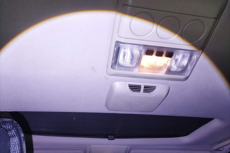 Used Land Rover Discovery 2015 3.0 SC V6 SE