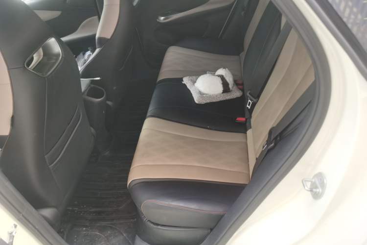 Used BYD Dolphin 2023 420 km Free Version
