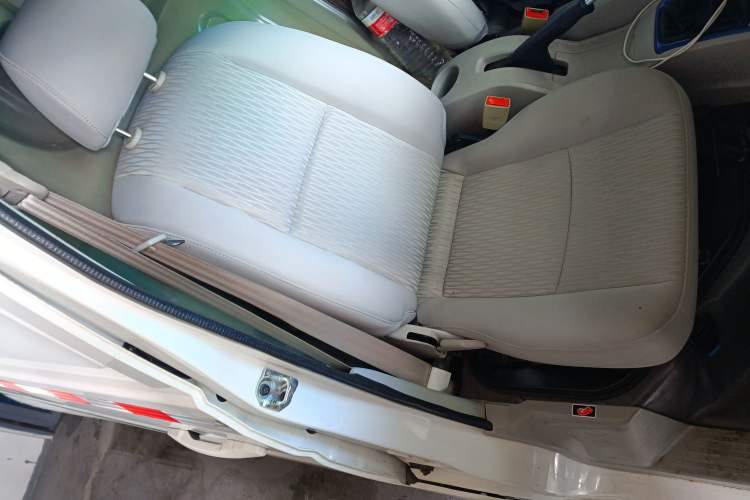 Used Farizon E5 2022 E5L Pure Electric Van with Guoxuan 39.9 kWh