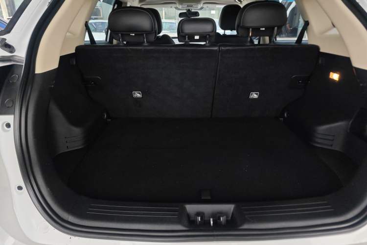 Used Geely Auto Emgrand X7 Sport 2021 1.8TD DCT Two-Wheel Drive Asian Games Comfort Edition Trunk