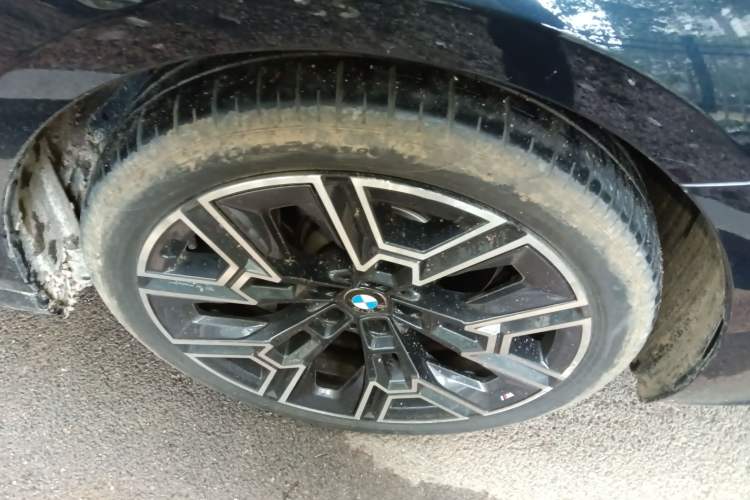 Used BMW 5 Series 2024 530Li Luxury Edition M Sport Package