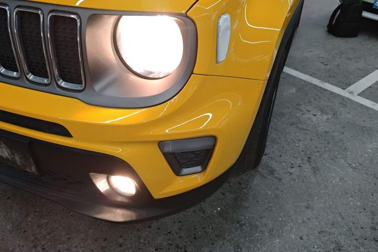 Used Jeep Renegade 2021 220T Automatic Elite Edition Left Front Headlight