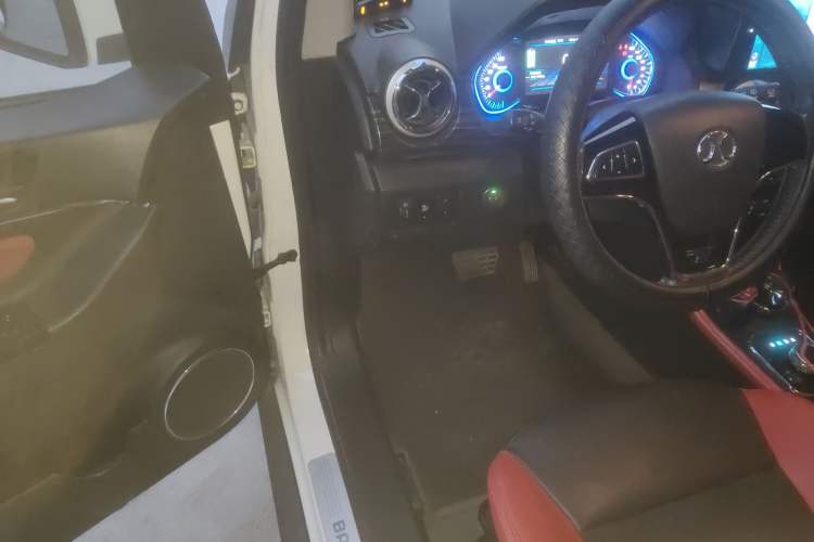 Used BAIC New Energy EX 2018 EX360 New Style Edition
