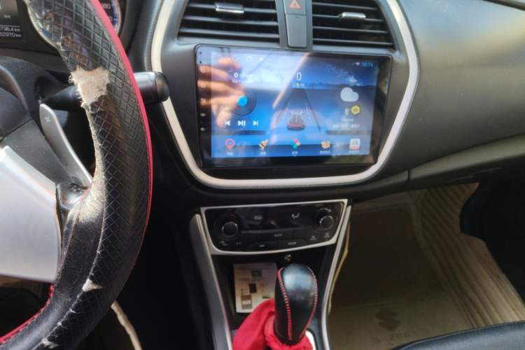 Used Suzuki S-Cross 2014 1.6L CVT Two-Wheel Drive Elite Version Audio And AC Panel