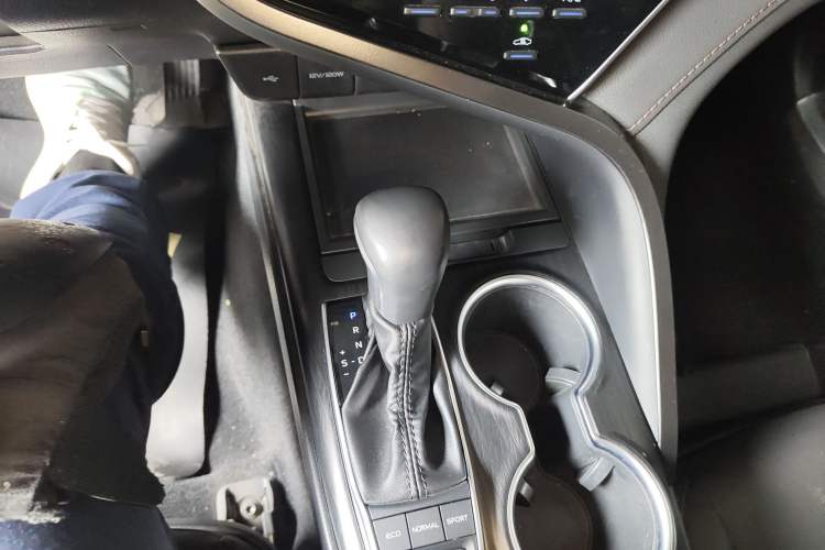 Used Toyota Camry 2021 Dual-Motor 2.5HG Luxury Edition