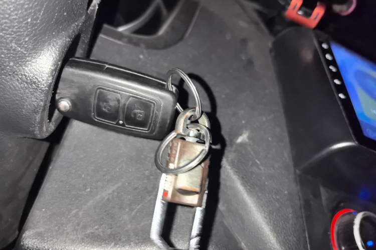 Used CHANGAN KAICHENG Ruixing M60 2020 1.5L Standard Version China VI 6-Seater DAM15KR Vehicle Key