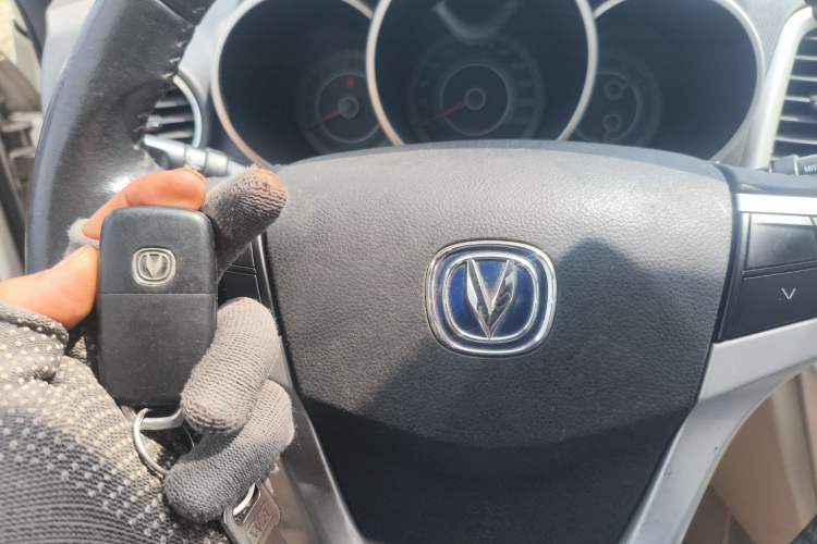 Used CHANGAN Eado 2013 1.6L Manual Luxury Model China V Standard Vehicle Key