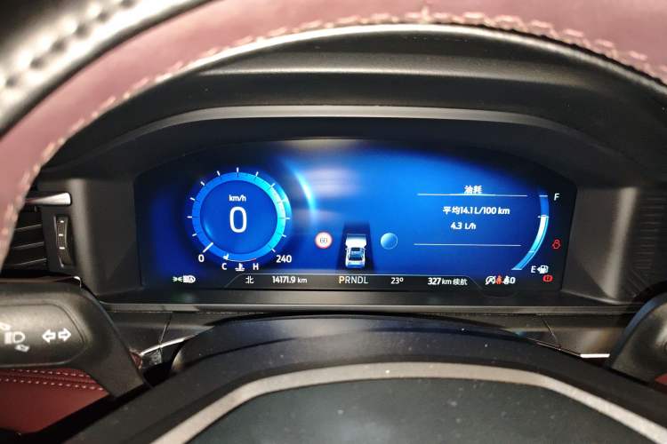 Used Ford Explorer 2023 EcoBoost 285 Four-Wheel Drive Titanium Edition 6 Seats
