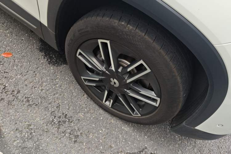 Used Nio ES6 2019 430KM First-Edition Commemorative Version
