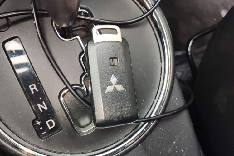 Used Mitsubishi ASX 2013 2.0L CVT Four-Wheel Drive Premium Edition Vehicle Key