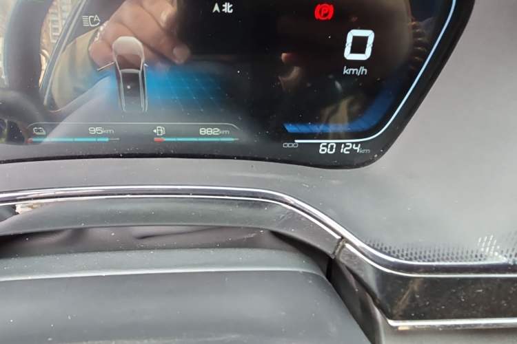 Used BYD Tang New Energy 2021 DM-i 112KM Prestige Model Odometer Close Up